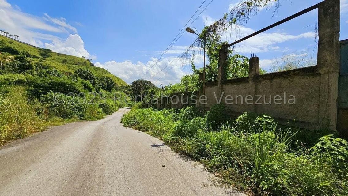 Terreno (Comercial) en Venta en Los Anaucos, Miranda - 7