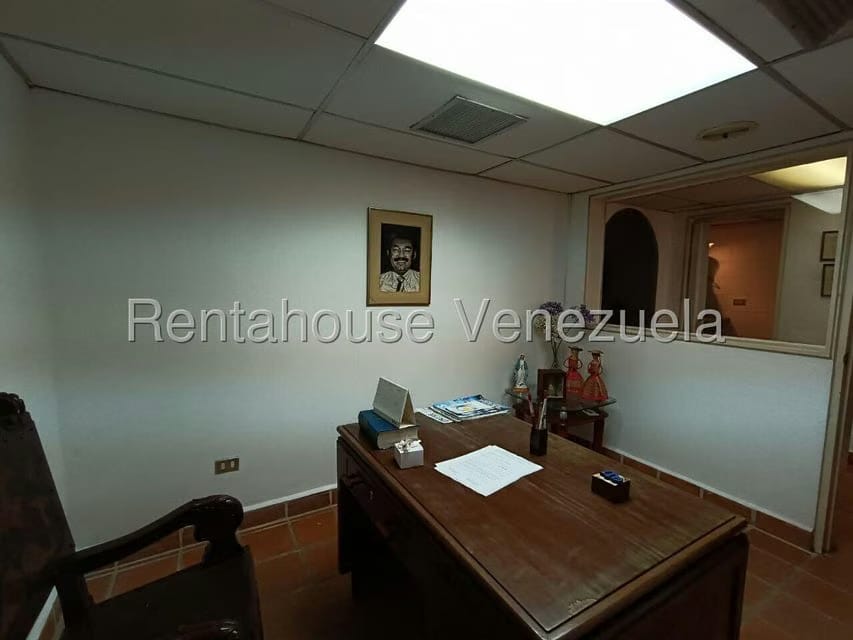 Comercial (Oficina) en Alquiler en Las Acacias, Carabobo - 11