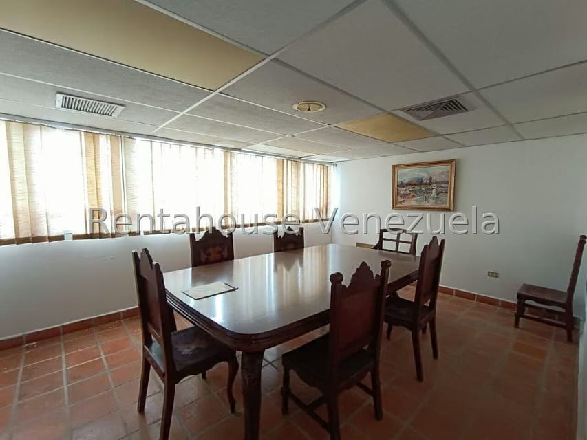 Comercial (Oficina) en Alquiler en Las Acacias, Carabobo - 13