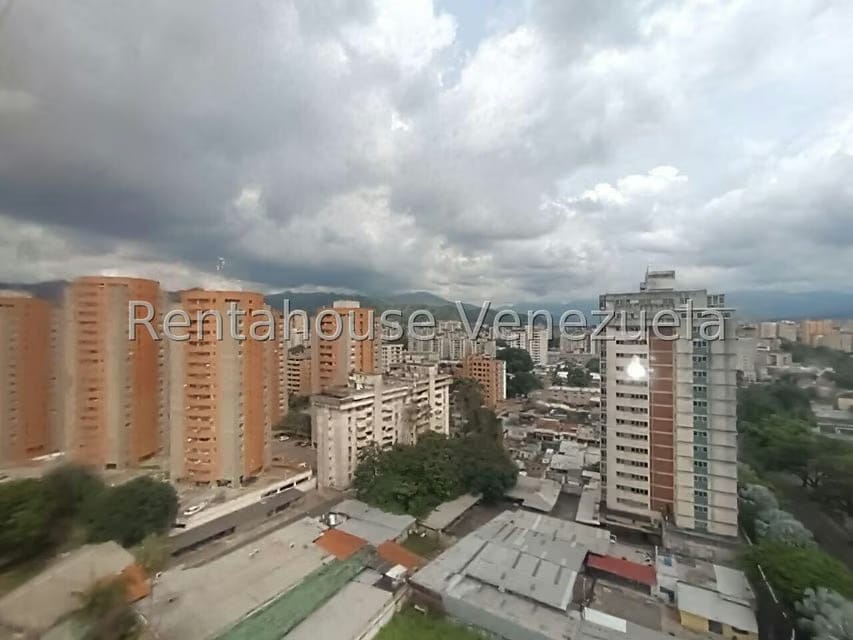 Comercial (Oficina) en Alquiler en Las Acacias, Carabobo - 19