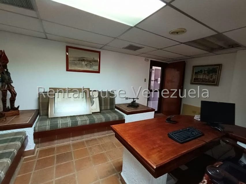 Comercial (Oficina) en Alquiler en Las Acacias, Carabobo - 5