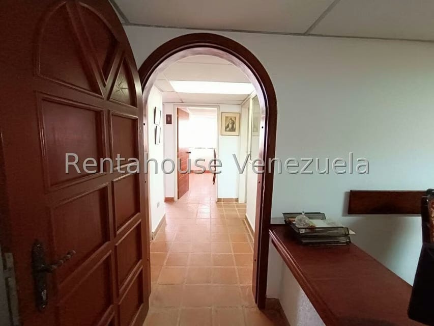 Comercial (Oficina) en Alquiler en Las Acacias, Carabobo - 8