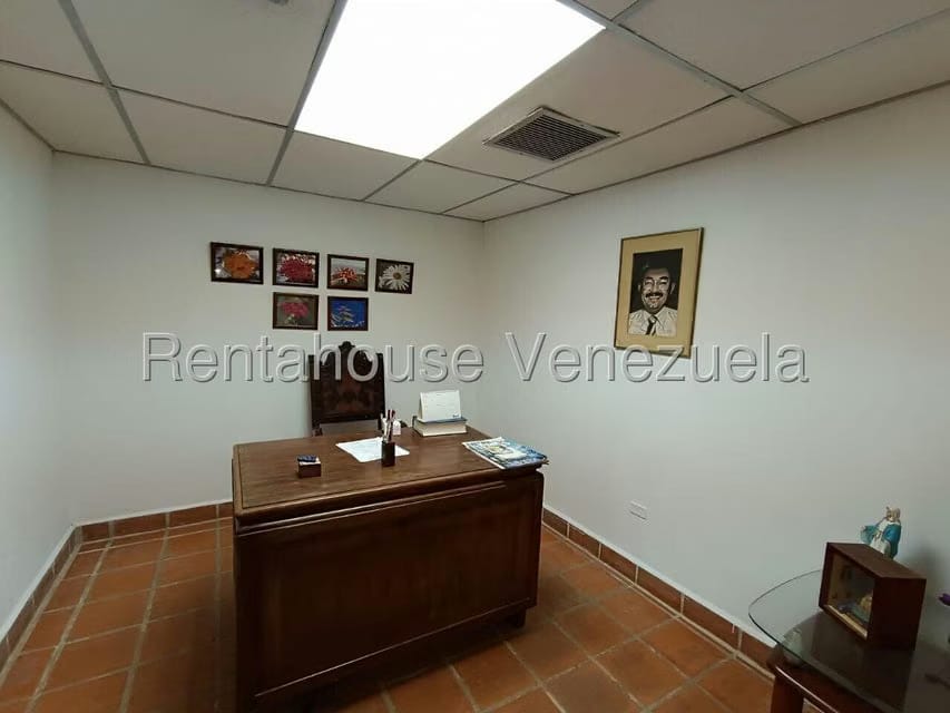 Comercial (Oficina) en Alquiler en Las Acacias, Carabobo - 10