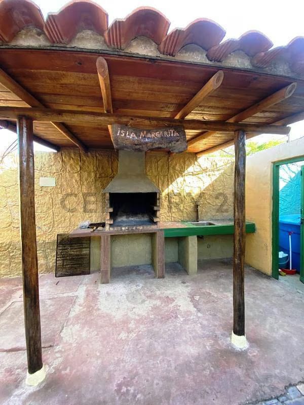 Posada en Guacuco lista para trabajar - 11