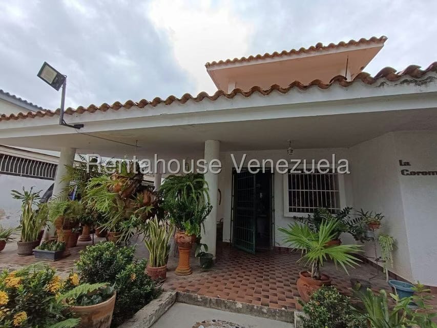 Casa (Duplex) en Venta en Trigal Centro, Carabobo