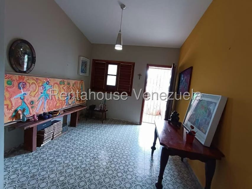 Casa (Duplex) en Venta en Trigal Centro, Carabobo - 4