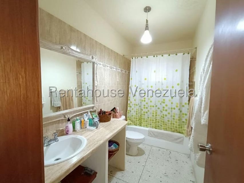 Casa (Duplex) en Venta en Trigal Centro, Carabobo - 32