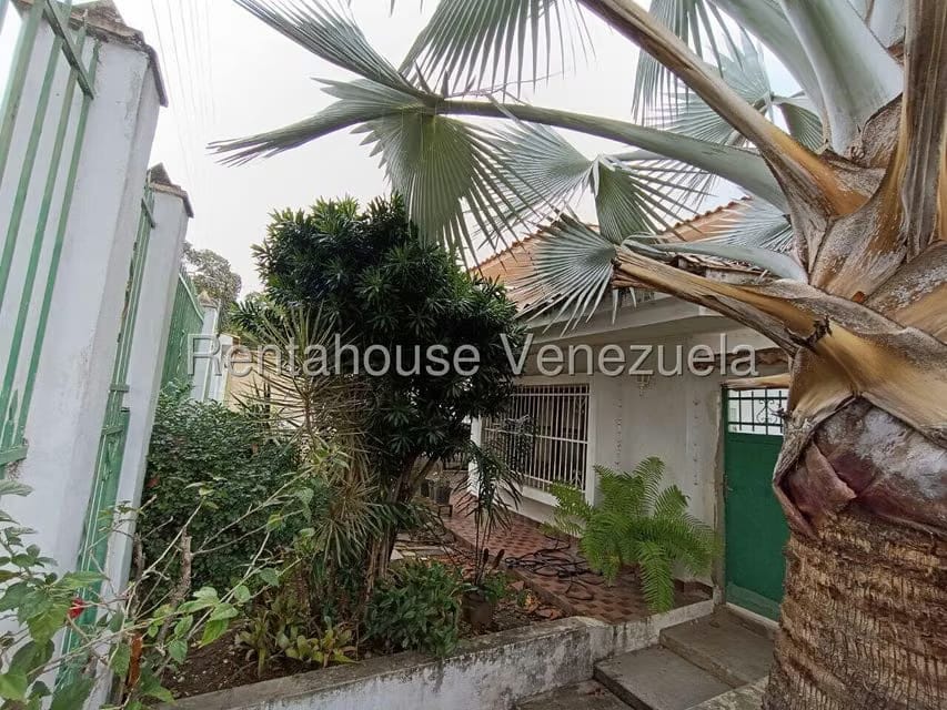 Casa (Duplex) en Venta en Trigal Centro, Carabobo - 38