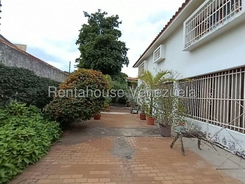 Casa (Duplex) en Venta en Trigal Centro, Carabobo - 49
