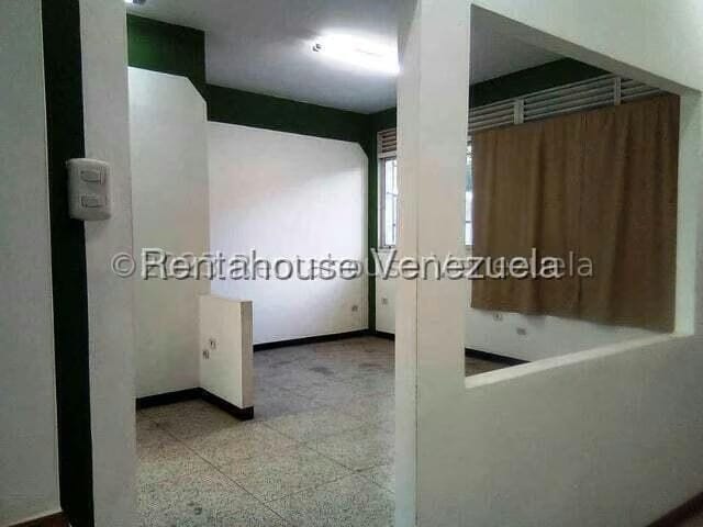 Comercial (Oficina) en Venta en Parroquia Catedral, Distrito Metropolitano - 4