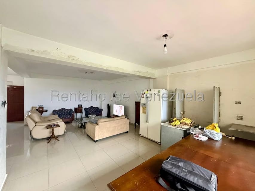 Apartamento (1 Nivel) en Venta en Del Este, Lara - 14