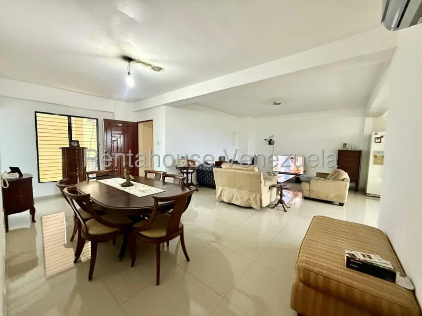 Apartamento (1 Nivel) en Venta en Del Este, Lara - 16