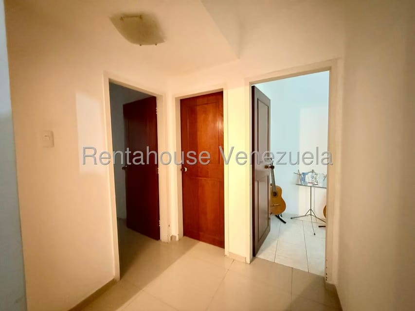 Apartamento (1 Nivel) en Venta en Del Este, Lara - 18