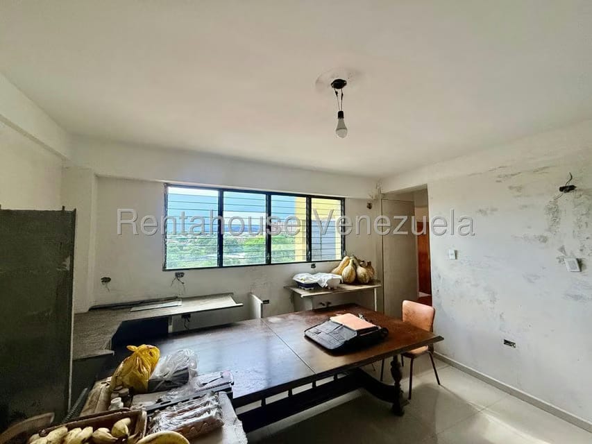 Apartamento (1 Nivel) en Venta en Del Este, Lara - 9