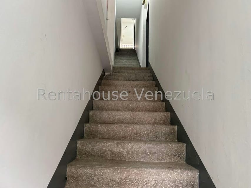 Comercial (Local Comercial) en Alquiler en Catia, Distrito Metropolitano - 4