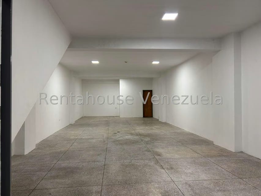Comercial (Local Comercial) en Alquiler en Catia, Distrito Metropolitano - 5
