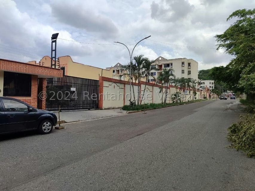 Townhouse (Duplex) en Venta en Tazajal, Carabobo - 2