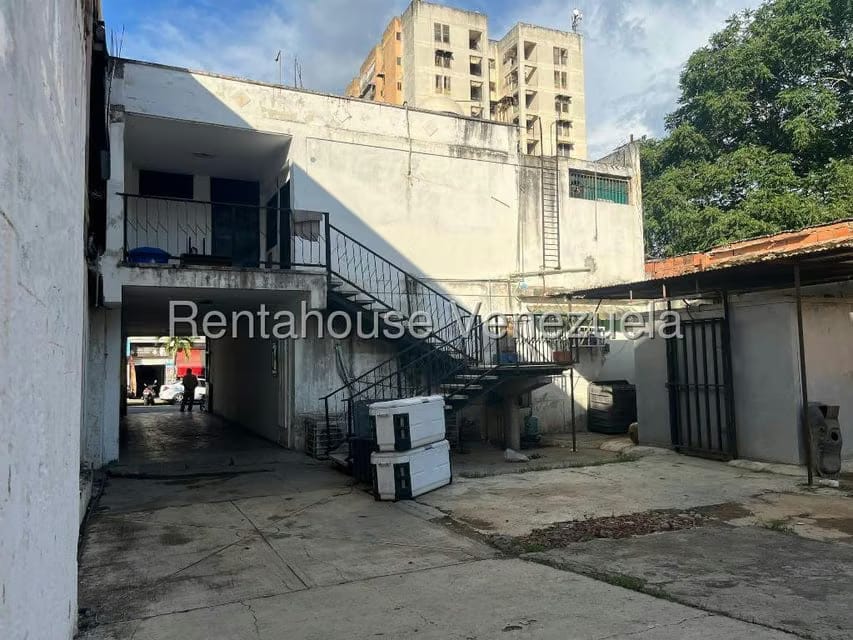Comercial (Local Comercial) en Venta en Centro de Charallave, Miranda - 5