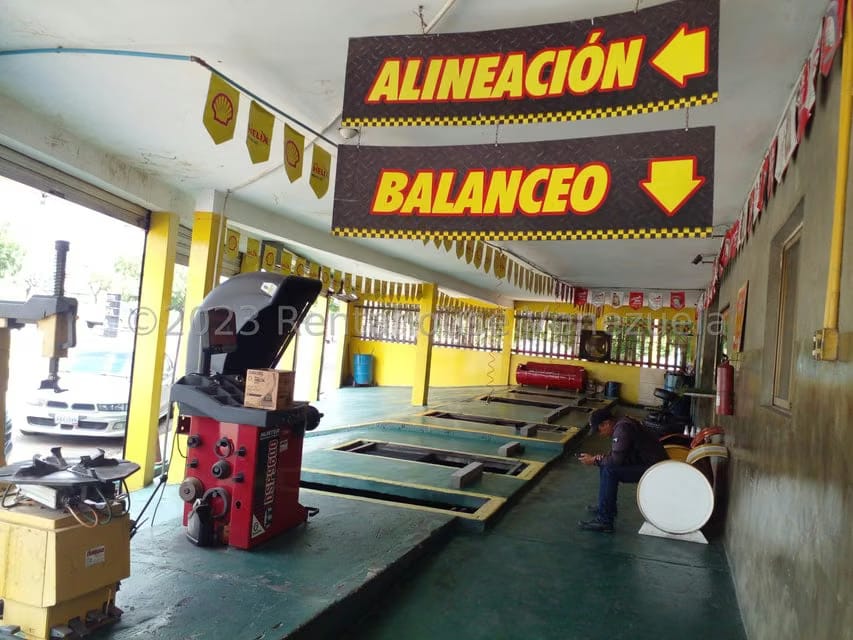 Comercial (Local Comercial) en Venta en Circunvalacion Uno, Zulia