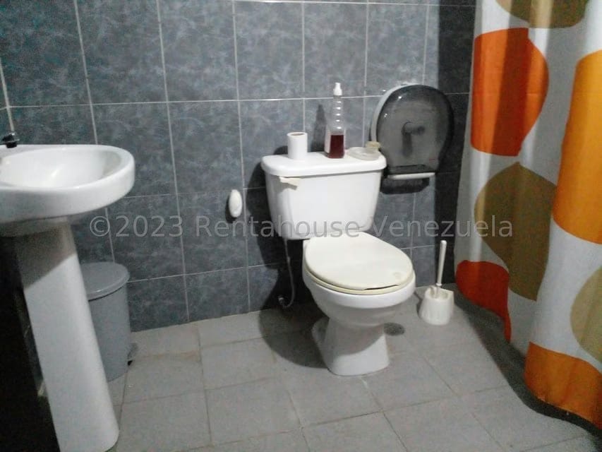 Comercial (Local Comercial) en Venta en Circunvalacion Uno, Zulia - 11