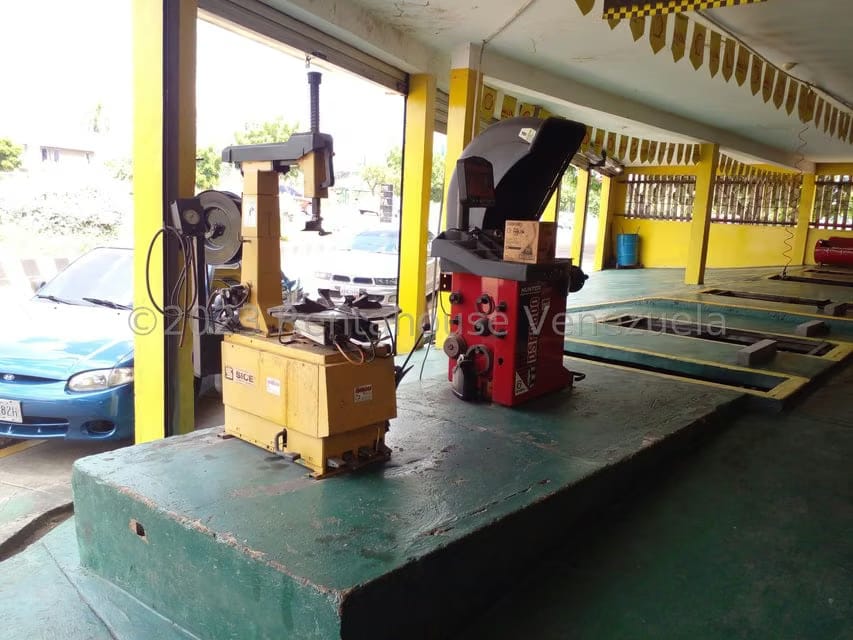 Comercial (Local Comercial) en Venta en Circunvalacion Uno, Zulia - 25