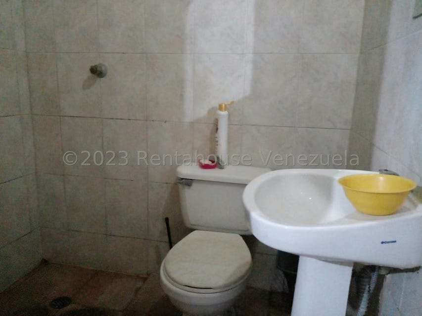 Comercial (Local Comercial) en Venta en Circunvalacion Uno, Zulia - 26
