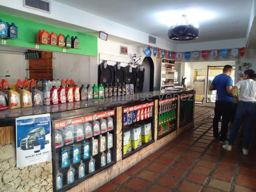 Comercial (Local Comercial) en Venta en Circunvalacion Uno, Zulia - 8