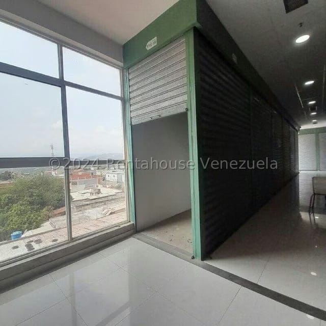 Comercial (Local Comercial) en Alquiler en Centro, Lara - 5