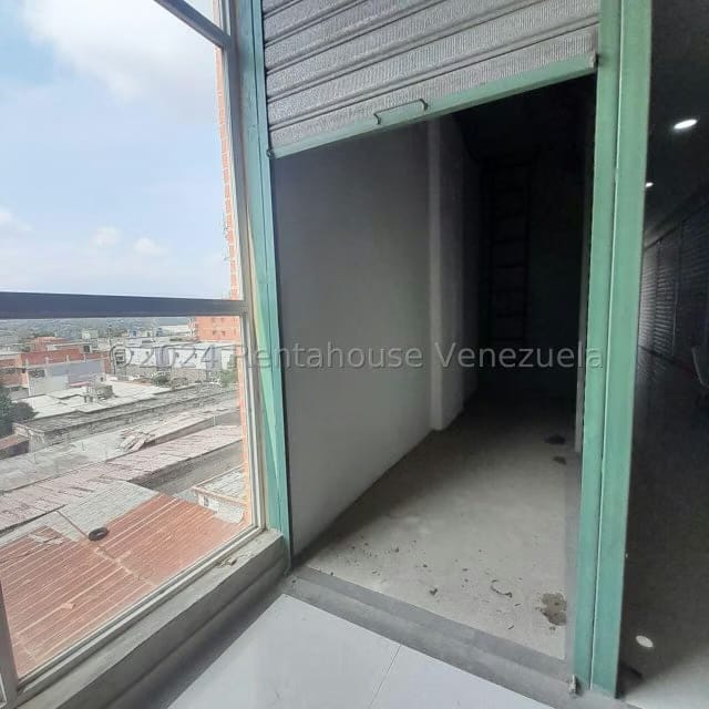 Comercial (Local Comercial) en Alquiler en Centro, Lara - 6