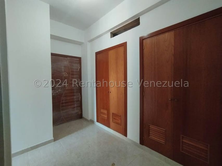 Apartamento (1 Nivel) en Venta en La Trigaleña, Carabobo - 25