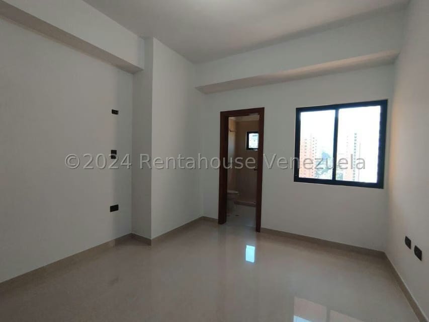 Apartamento (1 Nivel) en Venta en La Trigaleña, Carabobo - 36