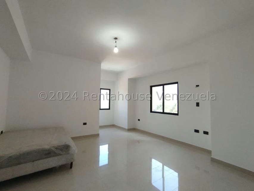 Apartamento (1 Nivel) en Venta en La Trigaleña, Carabobo - 39