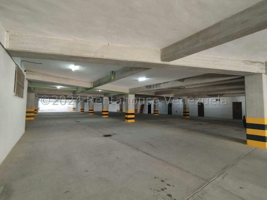 Apartamento (1 Nivel) en Venta en La Trigaleña, Carabobo - 56