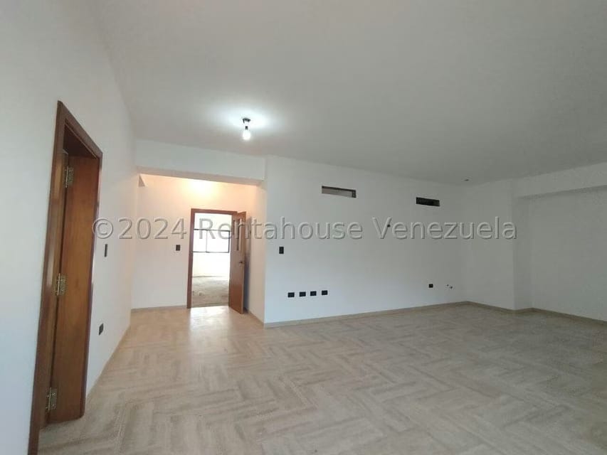 Apartamento (1 Nivel) en Venta en La Trigaleña, Carabobo - 8