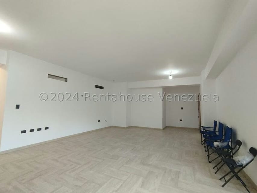 Apartamento (1 Nivel) en Venta en La Trigaleña, Carabobo - 9