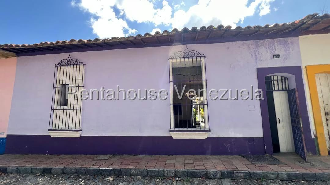 Casa (Colonial) en Venta en Petare, Distrito Metropolitano - 33