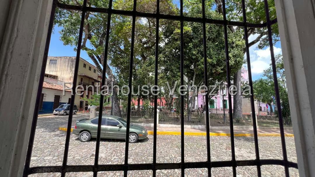 Casa (Colonial) en Venta en Petare, Distrito Metropolitano - 8