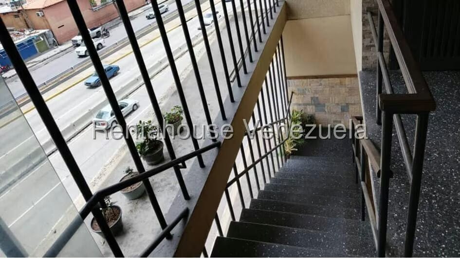 Comercial (Oficina) en Alquiler en Los Caobos, Distrito Metropolitano - 3