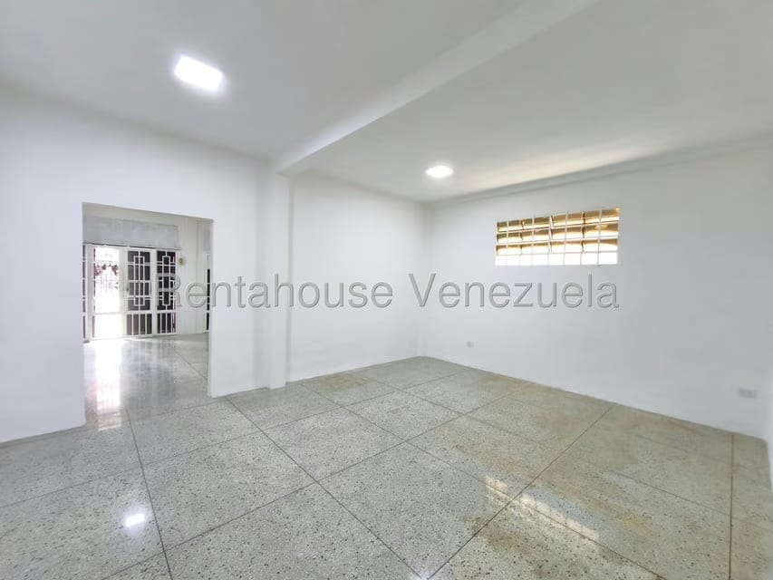 Comercial (Local Comercial) en Alquiler en Centro, Aragua - 5