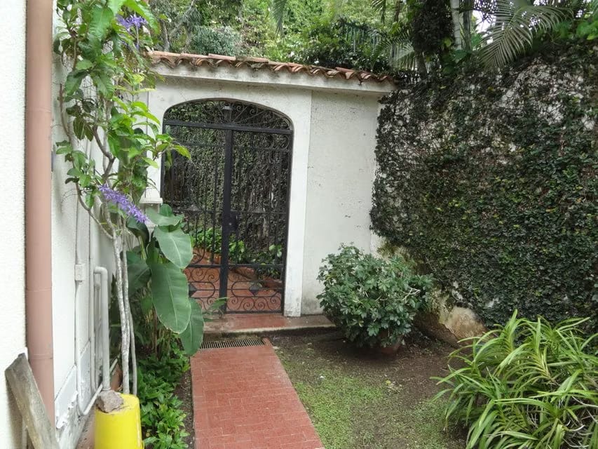 Casa (Multipes Niveles) en Venta en San Roman, Distrito Metropolitano - 28
