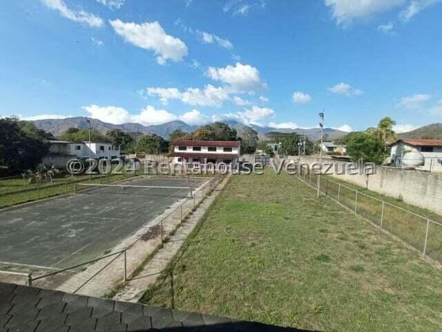 Casa (Duplex) en Venta en Las Morochas I, Carabobo - 24