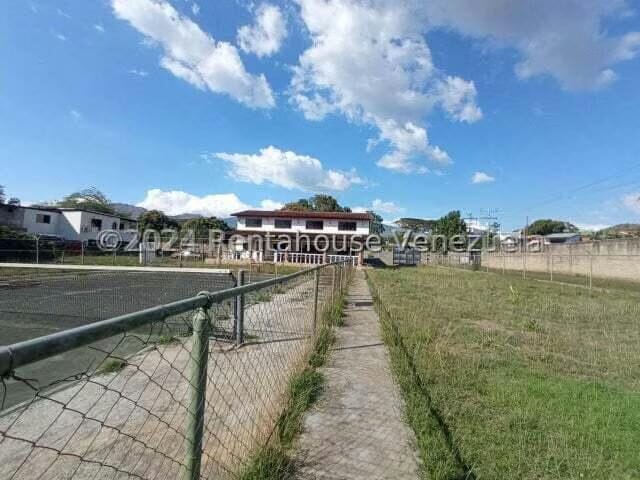 Casa (Duplex) en Venta en Las Morochas I, Carabobo - 37
