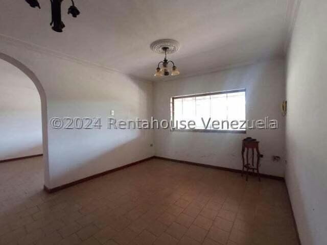 Casa (Duplex) en Venta en Las Morochas I, Carabobo - 5