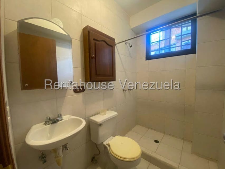 Apartamento (1 Nivel) en Venta en Oripoto, Distrito Metropolitano - 12