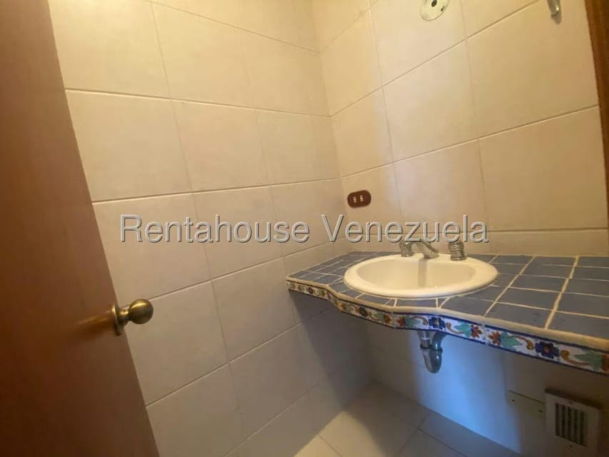 Apartamento (1 Nivel) en Venta en Oripoto, Distrito Metropolitano - 13