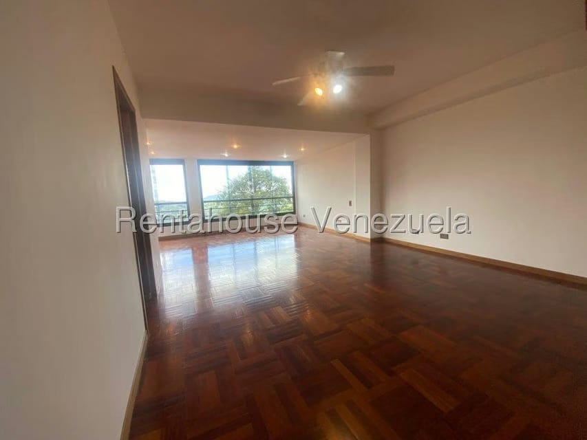 Apartamento (1 Nivel) en Venta en Oripoto, Distrito Metropolitano - 18