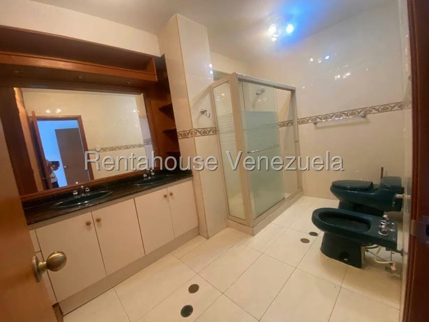 Apartamento (1 Nivel) en Venta en Oripoto, Distrito Metropolitano - 22