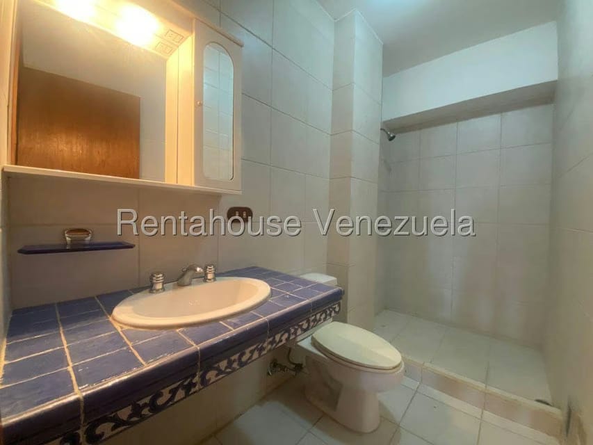 Apartamento (1 Nivel) en Venta en Oripoto, Distrito Metropolitano - 27