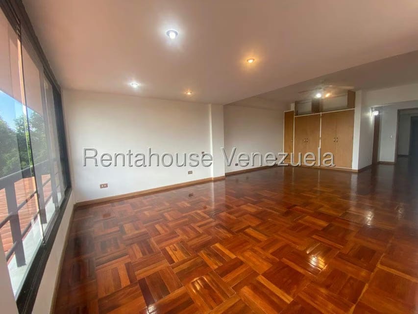 Apartamento (1 Nivel) en Venta en Oripoto, Distrito Metropolitano - 7