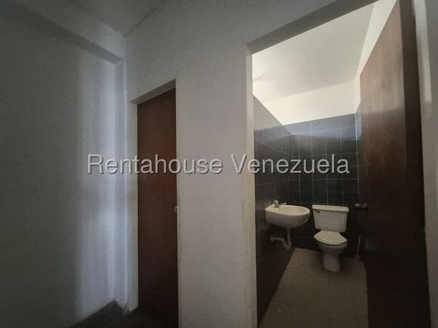 Comercial (Edificio) en Venta en Centro, Falcon - 18